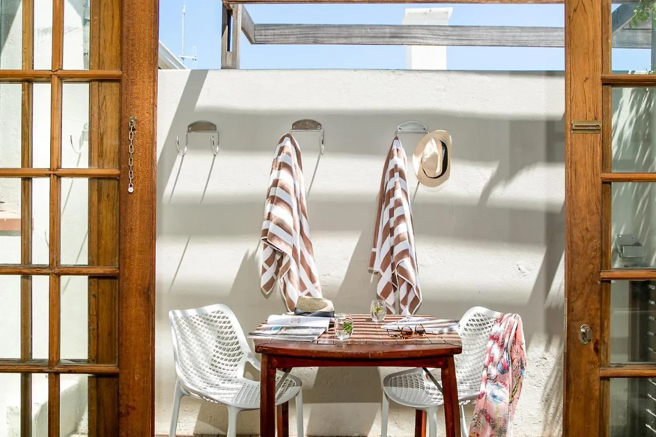 Πανσιόν Stone Cottages - Camps Bay Village Κέιπ Τάουν
