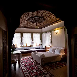Kalemi Hotel Gjirokastër