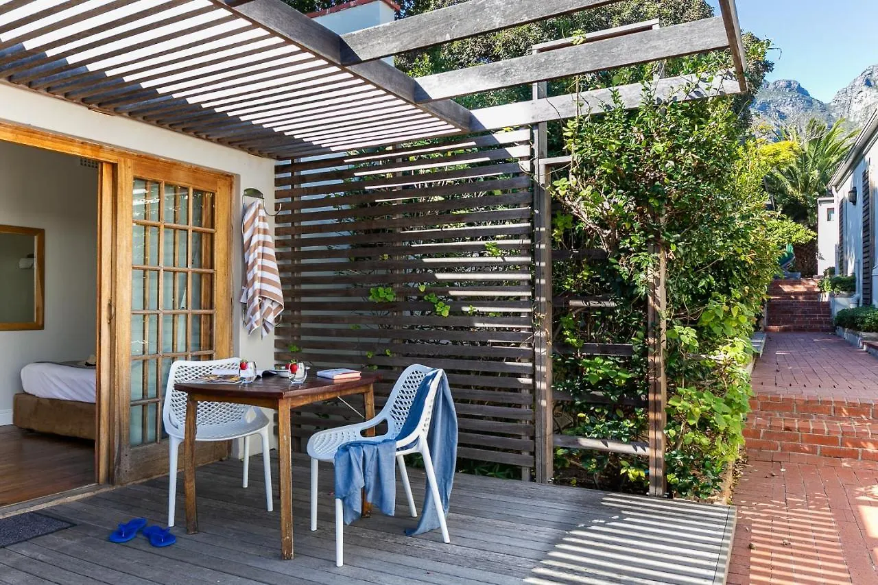 Konukevi Stone Cottages Cape Town
